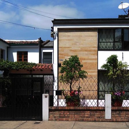 Colombia At Home Bogota Bagian luar foto